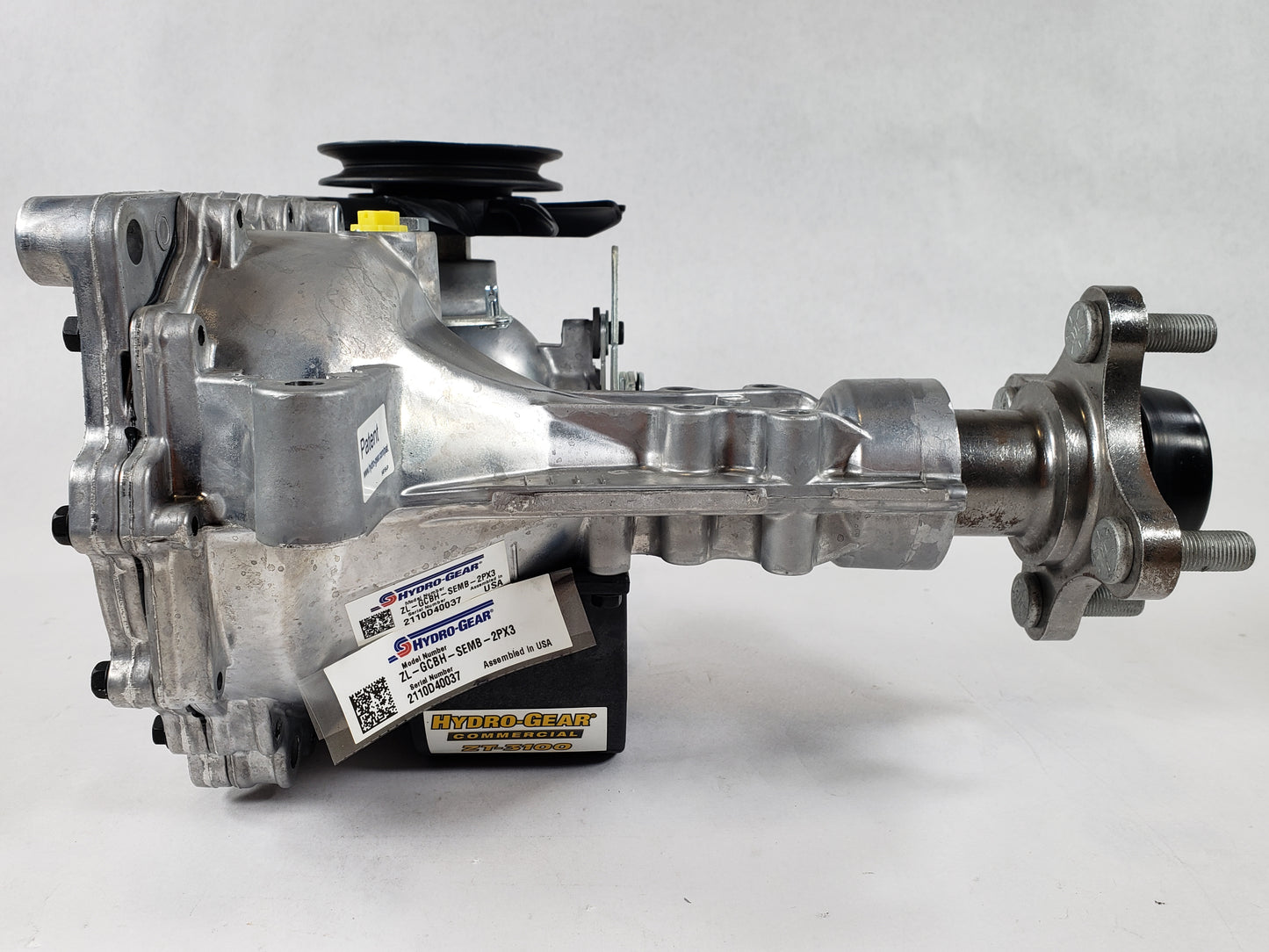 HydroGear Hydrostatic Drive Motor - Model ZT3100 (Left & Right Hand) ZL-KCBP-SEMC-3PX3 (LH) ZL-GCBH-SEMB-2PX3 (RH)
