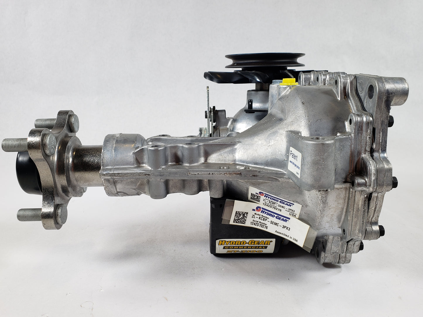 HydroGear Hydrostatic Drive Motor - Model ZT3100 (Left & Right Hand) ZL-KCBP-SEMC-3PX3 (LH) ZL-GCBH-SEMB-2PX3 (RH)