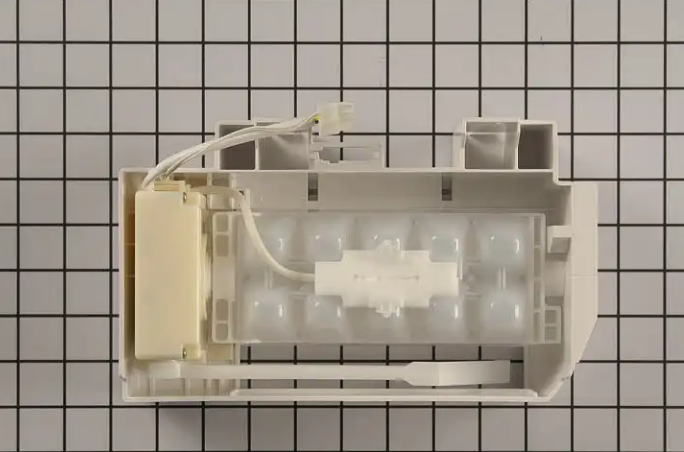 New Genuine OEM Whirlpool Refrigerator Ice Maker Assembly W10873791
