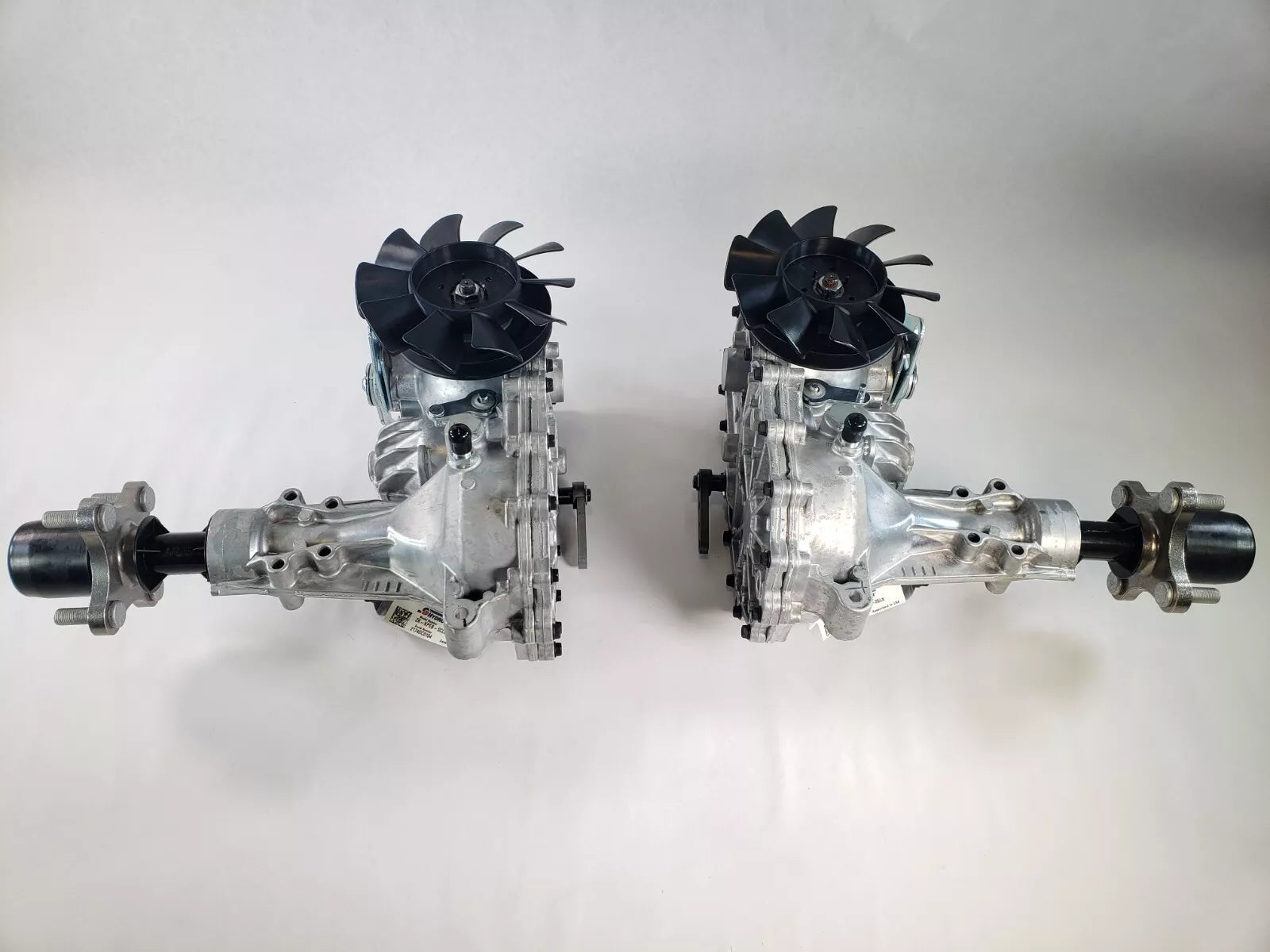 hydro gear HydroGear Hydrostatic Wheel Drive Model ZT2800 (Left & Right) For Exmark