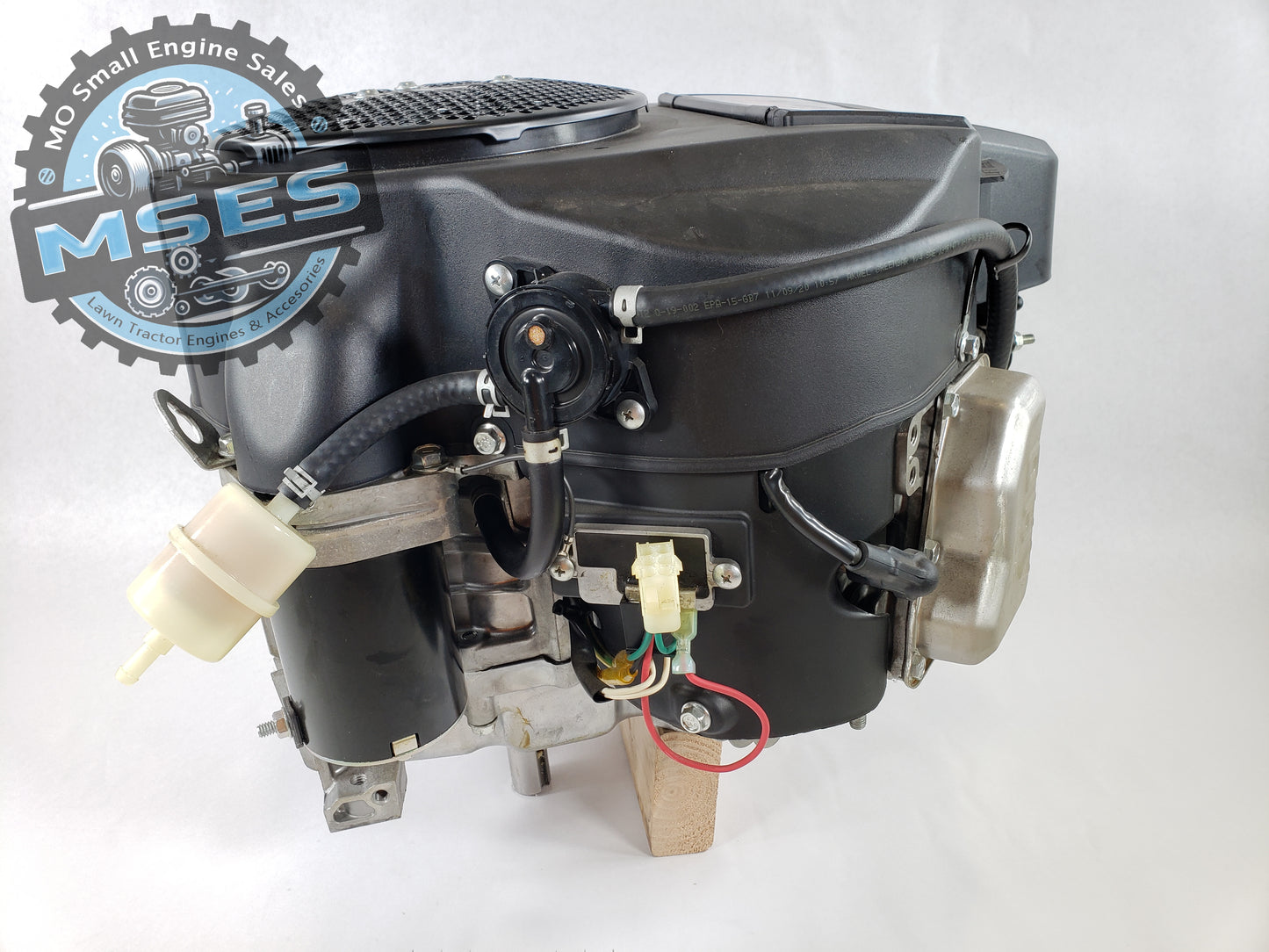 18HP Kawasaki FR600V-CS52R 603CC - Vertical Shaft Engine