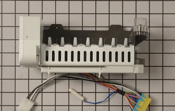 New Genuine OEM LG Refrigerator Ice Maker Assembly AEQ73130004