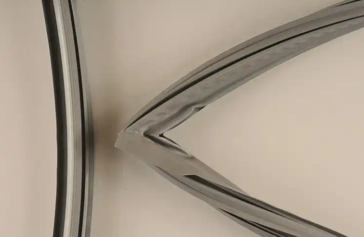 New Genuine OEM Whirlpool Refrigerator Door Gasket W10917313