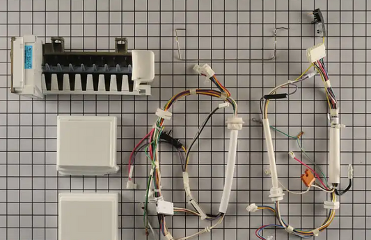 New Genuine OEM Whirlpool Refrigerator Ice Maker Assembly W10882923