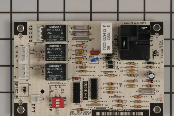 New Genuine OEM Carrier Control Board HK32EA008