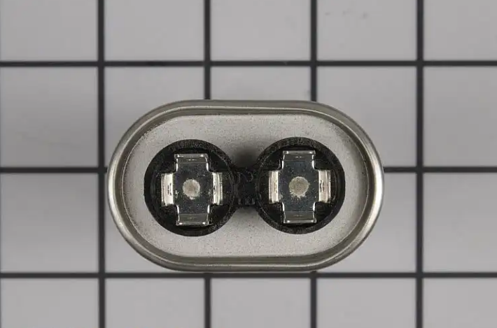 New Genuine OEM YORK Run Capacitor S1-02420045700