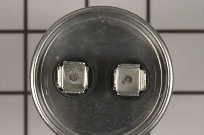 New Genuine OEM Nordyne Run Capacitor 01-0024