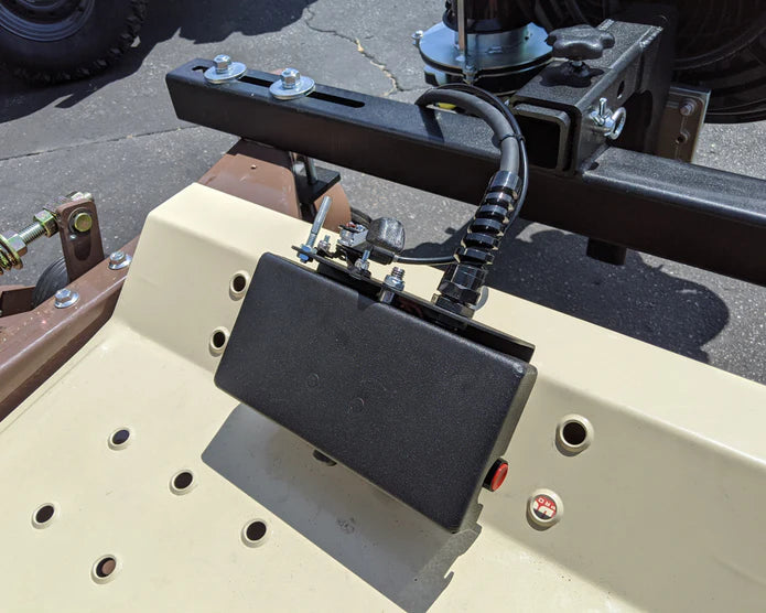 Umount UB7 Blower w/ 7 HP Foot Control UMT-10681