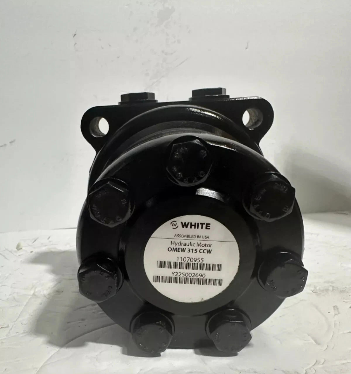 Hydraulic Drive Motor Exmark Lazer Z XS DS Series - 112-8357 (CCW) 108-5917